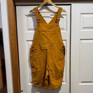 NWT Duluth Heirloom Gardening Shortalls Overalls Mustard Yellow Shorts